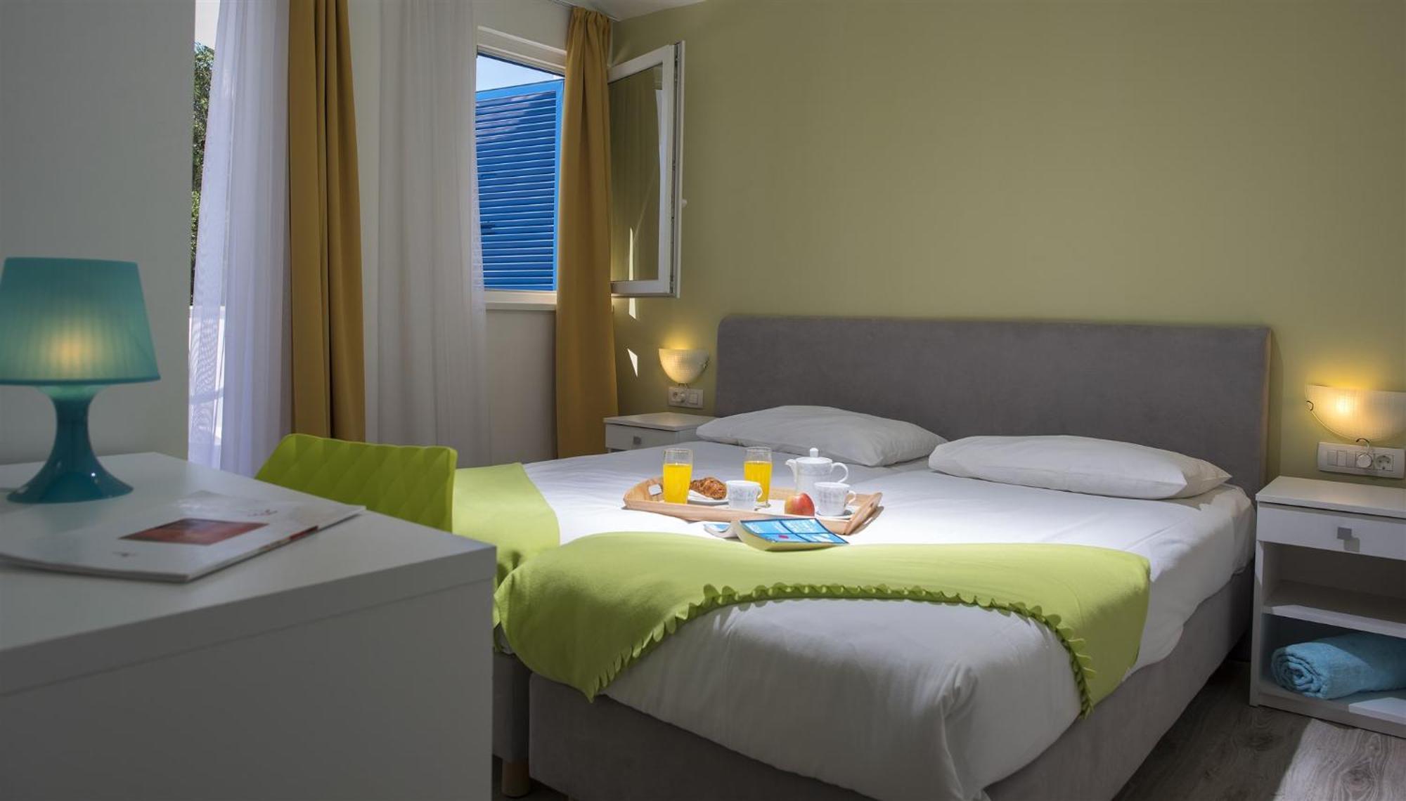 Aminess Vival Port9 Residence كورتْشولا الغرفة الصورة